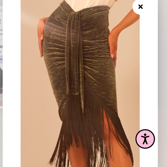 PrettyLittleThing Textured Velvet Fringed Skirt - Size 2 - Green - Worn once! - Picture 7 of 7